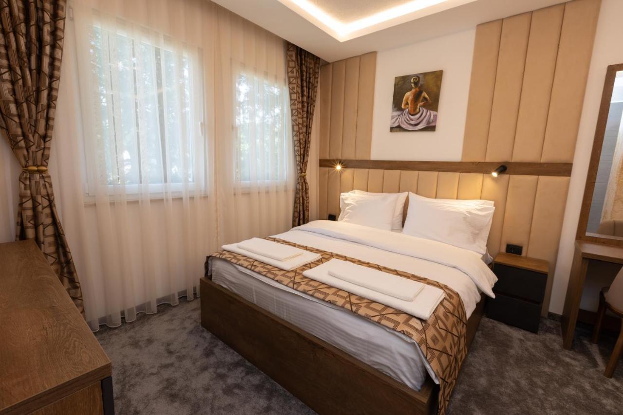 Hotel M Star نوفي بازار المظهر الخارجي الصورة