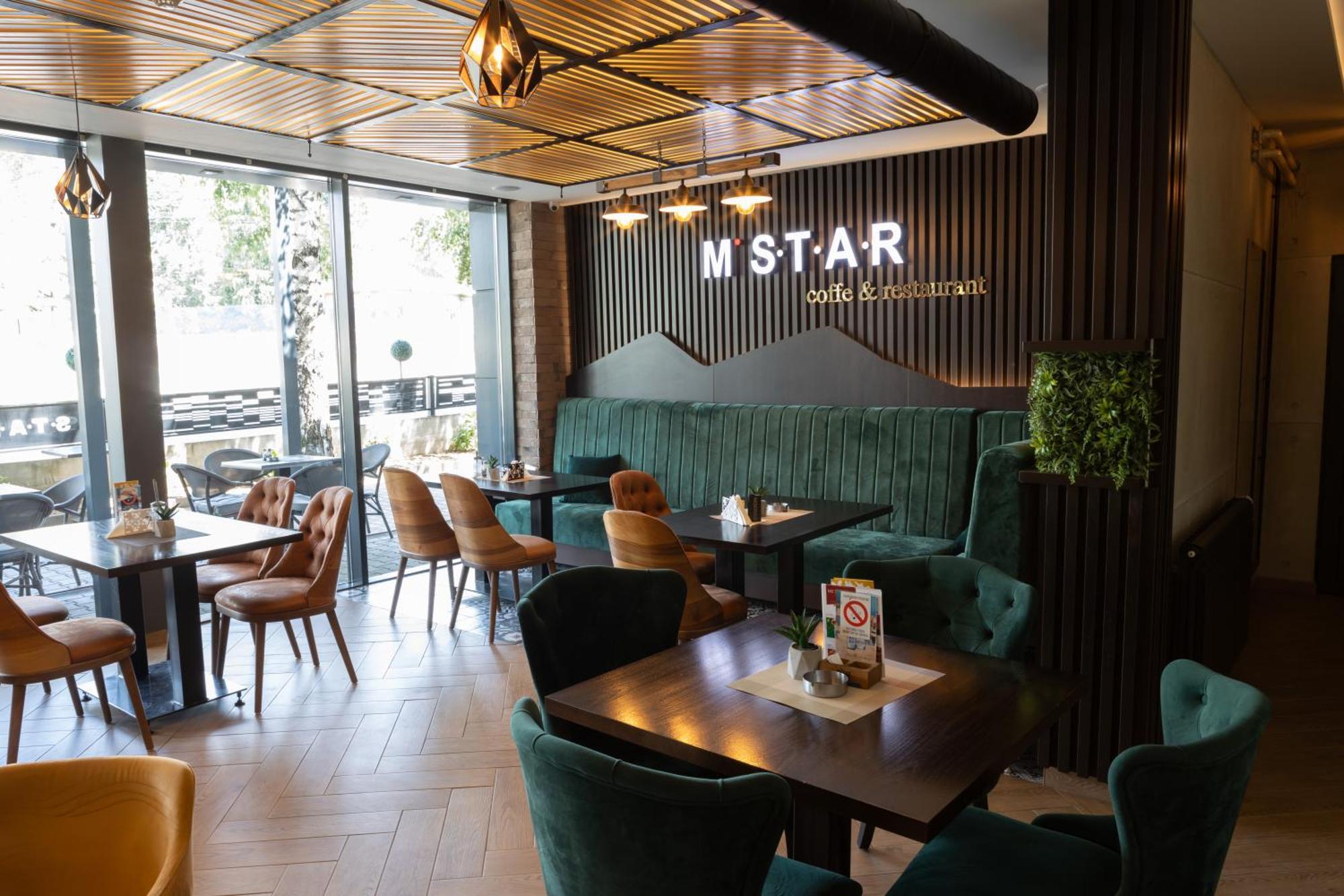 Hotel M Star نوفي بازار المظهر الخارجي الصورة